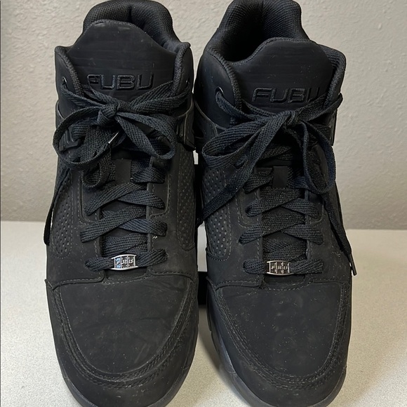 FUBU Black Suede Sneakers Classic Low-Top Design - Picture 1 of 6